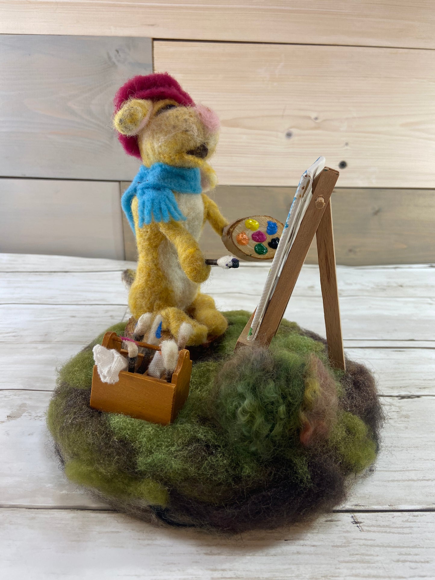 Pablo the Painter - Needle Felted Scene