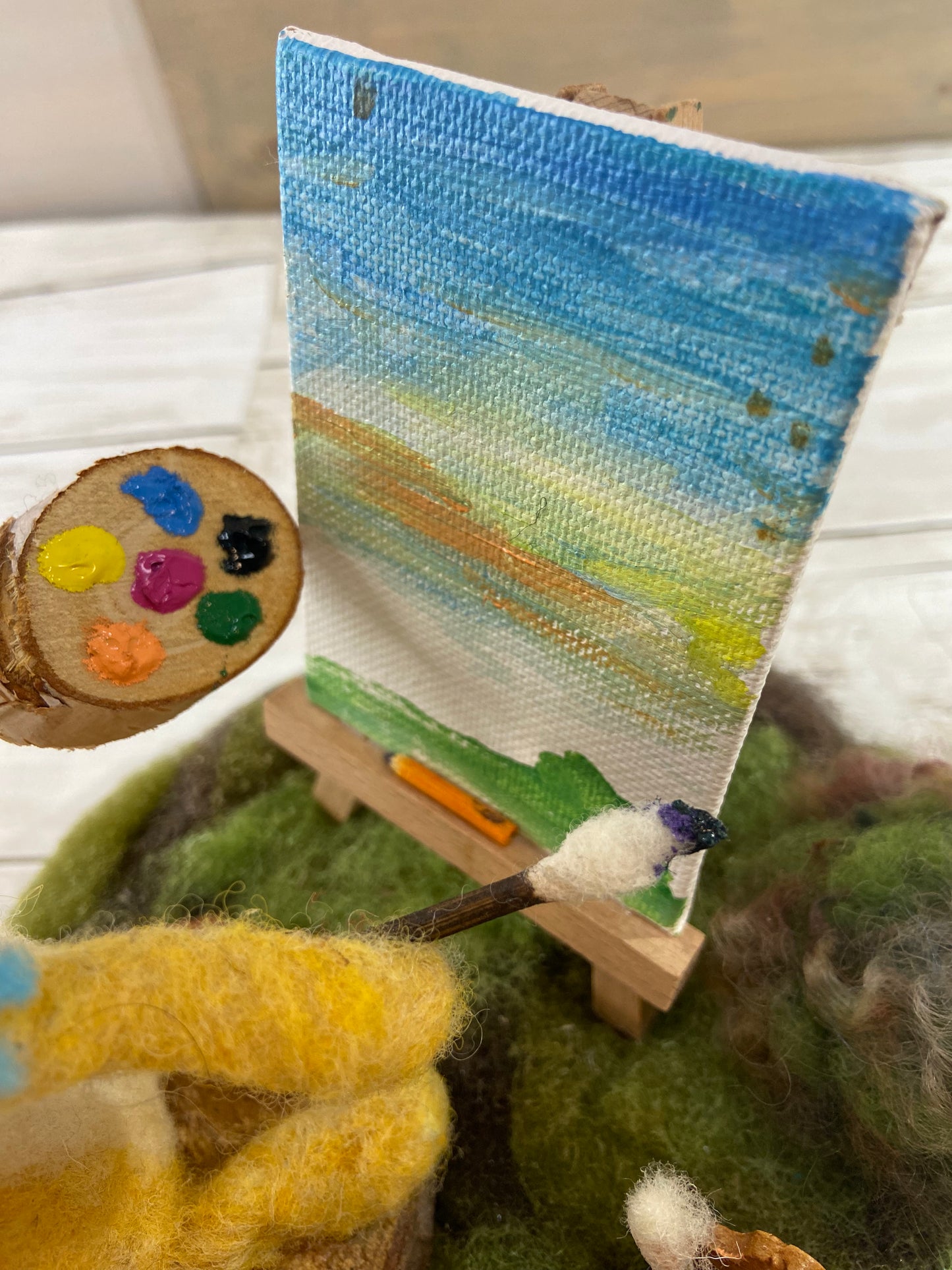 Pablo the Painter - Needle Felted Scene