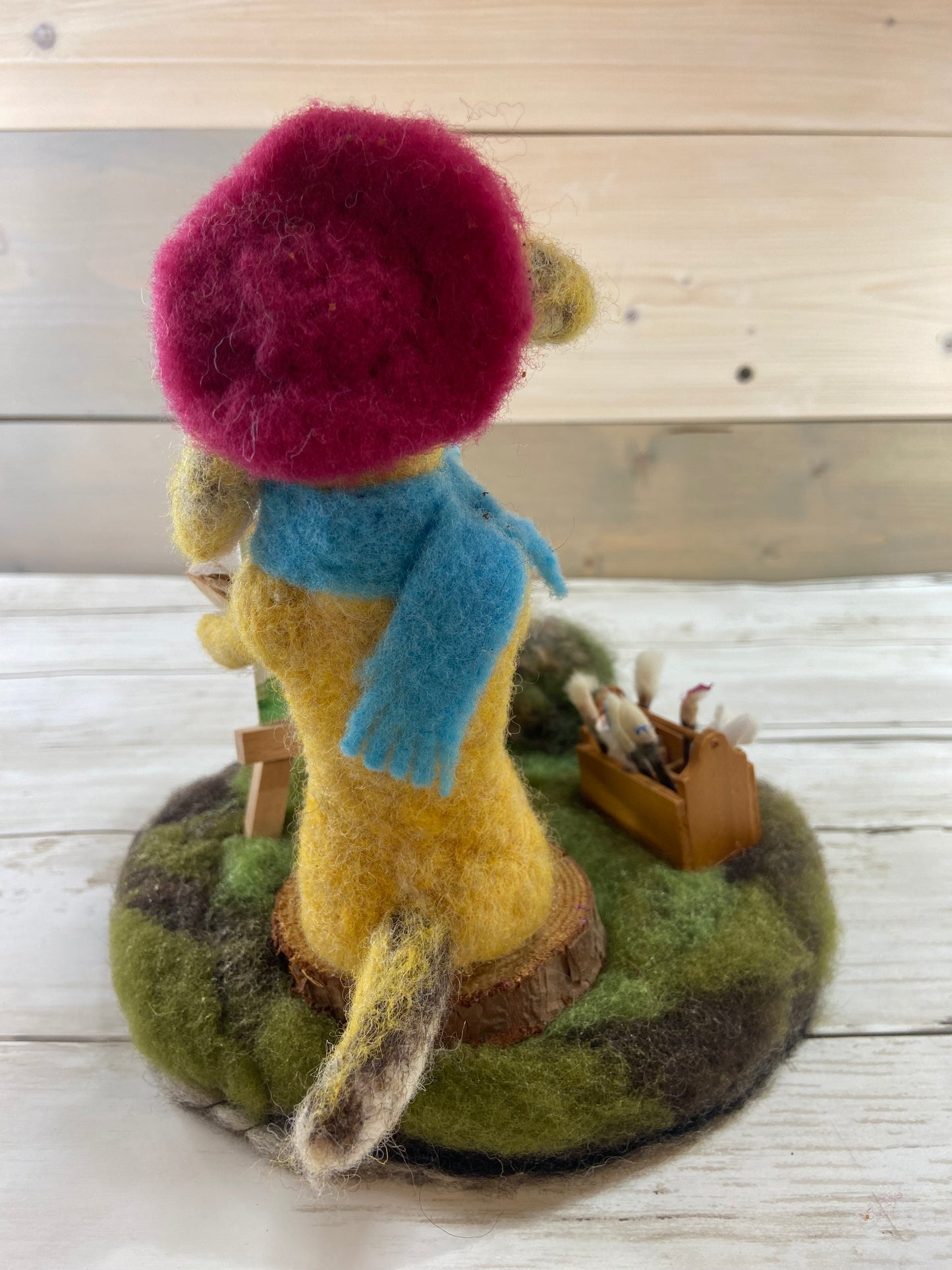 Pablo the Painter - Needle Felted Scene